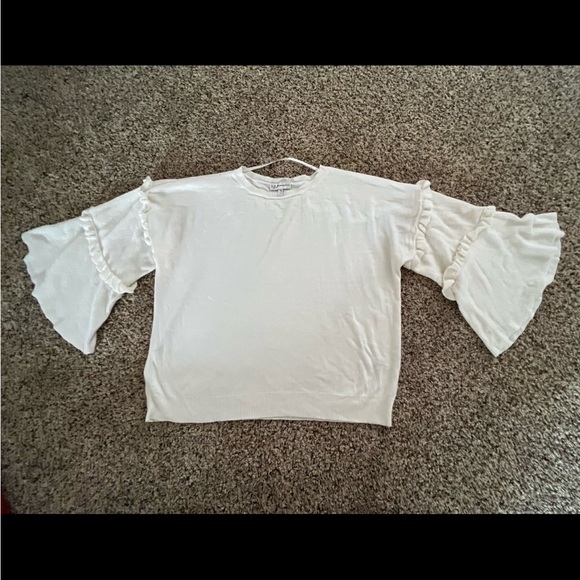 Neiman Marcus Tops - Nieman Marcus Sweater Womens XL cream Bell Sleeves